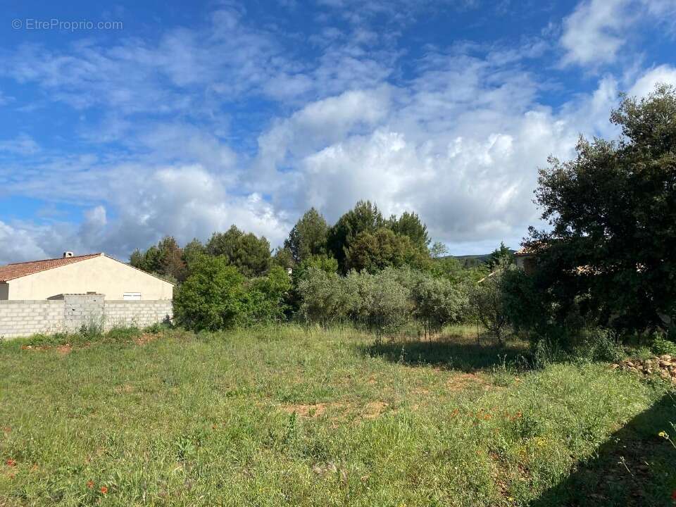Terrain à LAURIS