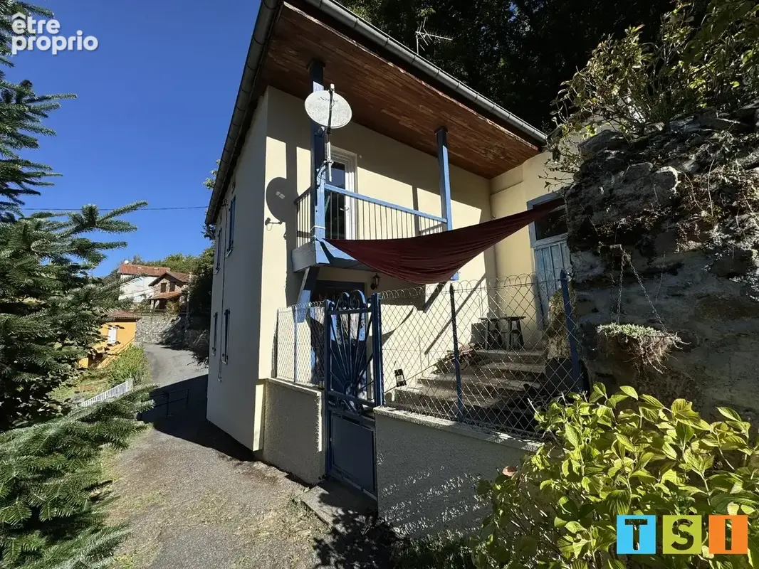 Ancienne bergerie de caractère  Vue Cagire - rénovée T3 avec 828 m² terrain et garage . - photo 3