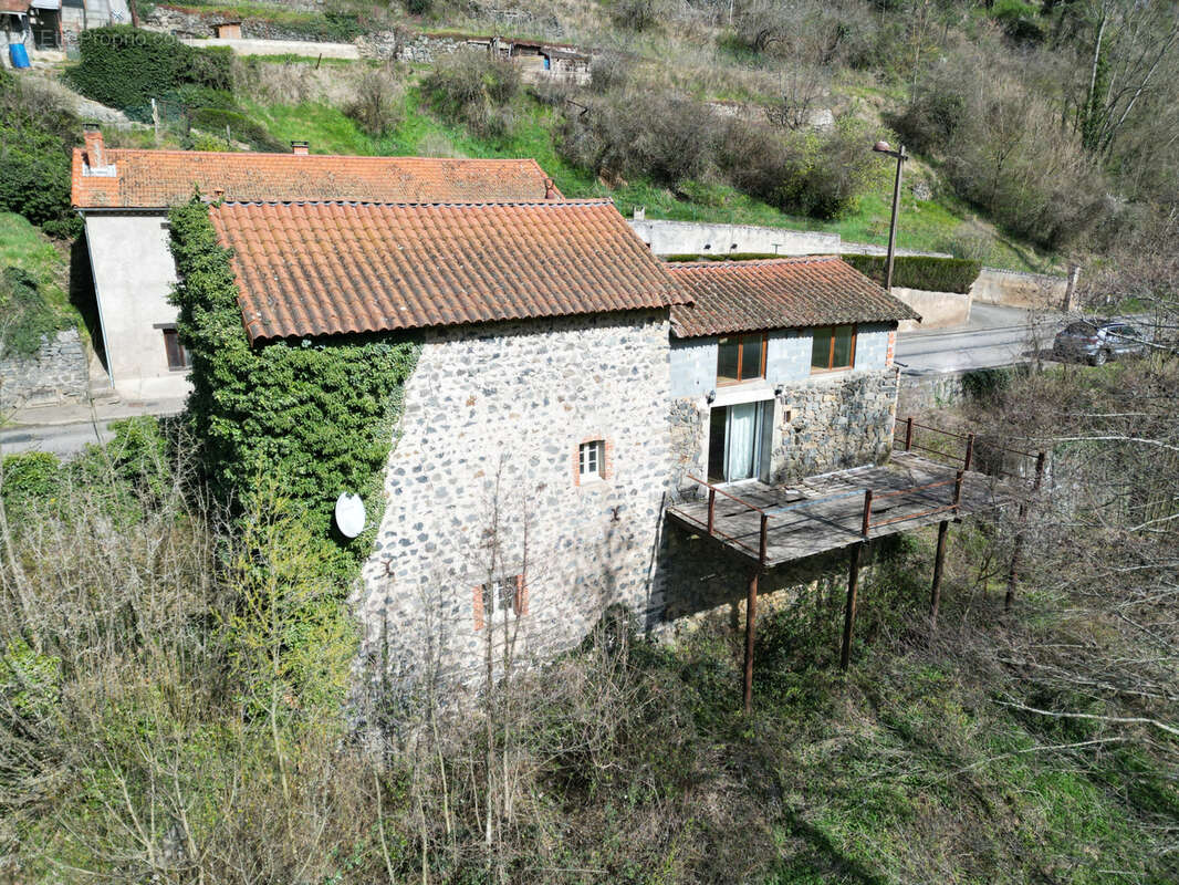 Maison à CHANTEUGES