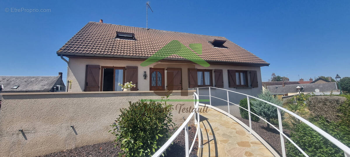 Maison à CHATEAUDUN