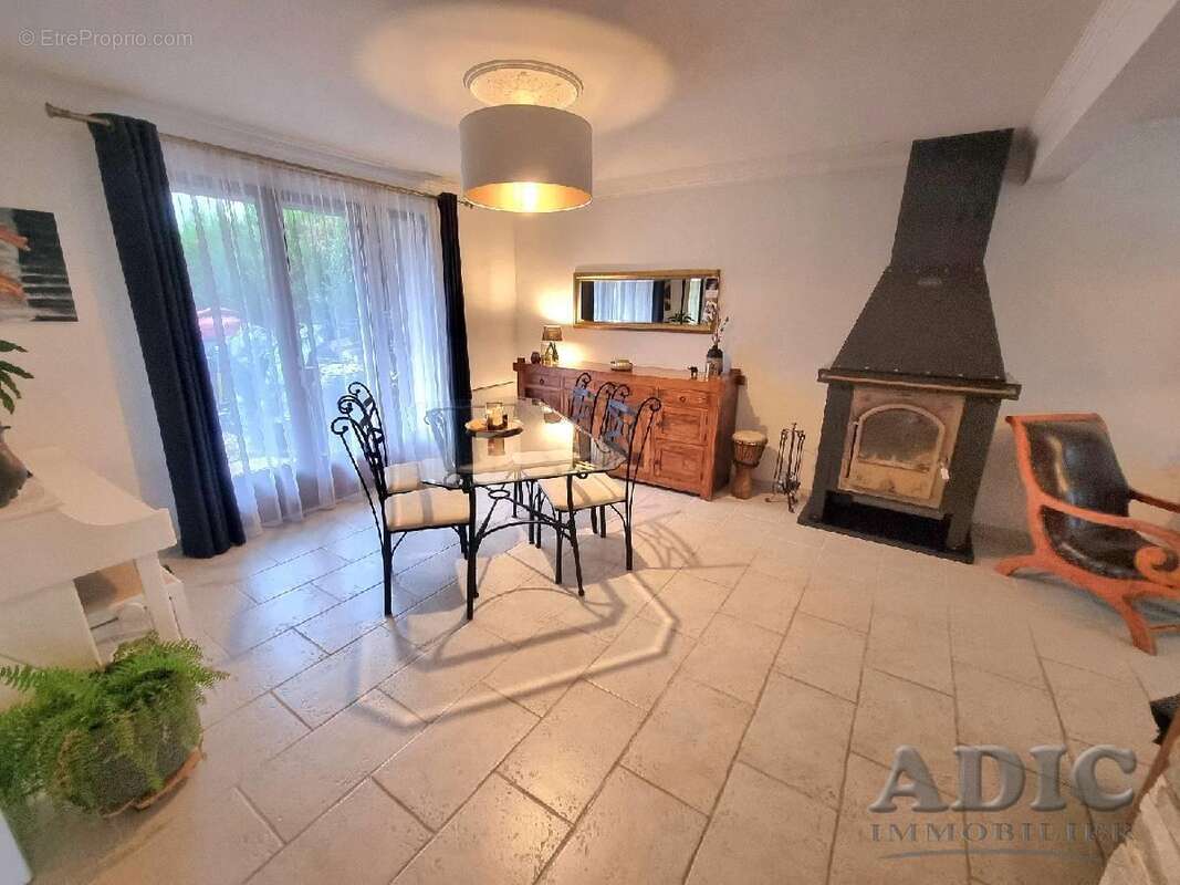 Maison à DAMMARTIN-EN-GOELE