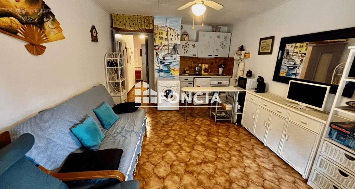 Appartement à SIX-FOURS-LES-PLAGES