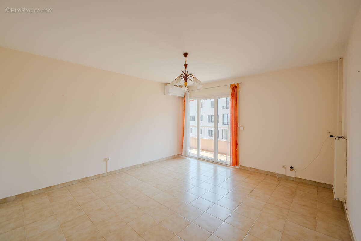 T3 traversant, balcon sud, parking privatif ... - photo 3