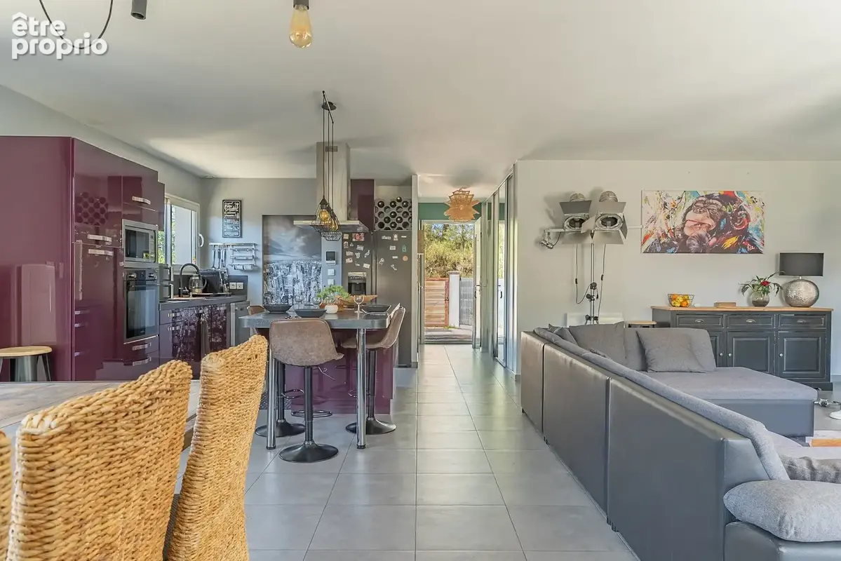 Maison 5 pièces 122 m² à vendre à Le Barp (33114) - photo 8