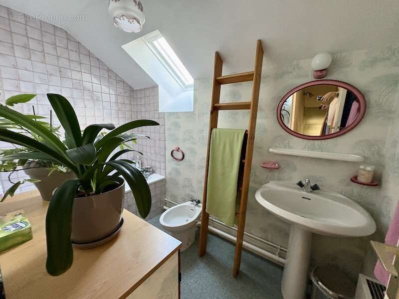 Maison à CHATEAUFORT