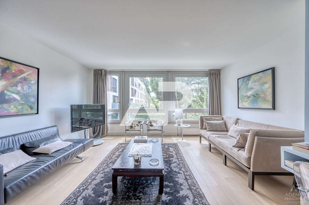 Appartement à RUEIL-MALMAISON