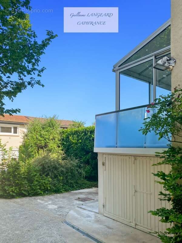 Maison à OYONNAX