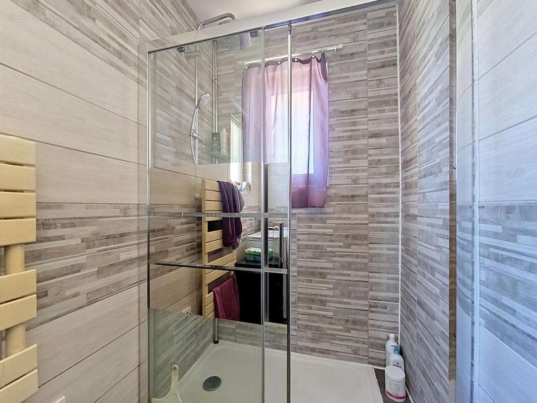 Maison 120 m² à Provins  - photo 9