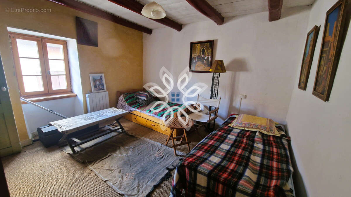 Maison de village - photo 11