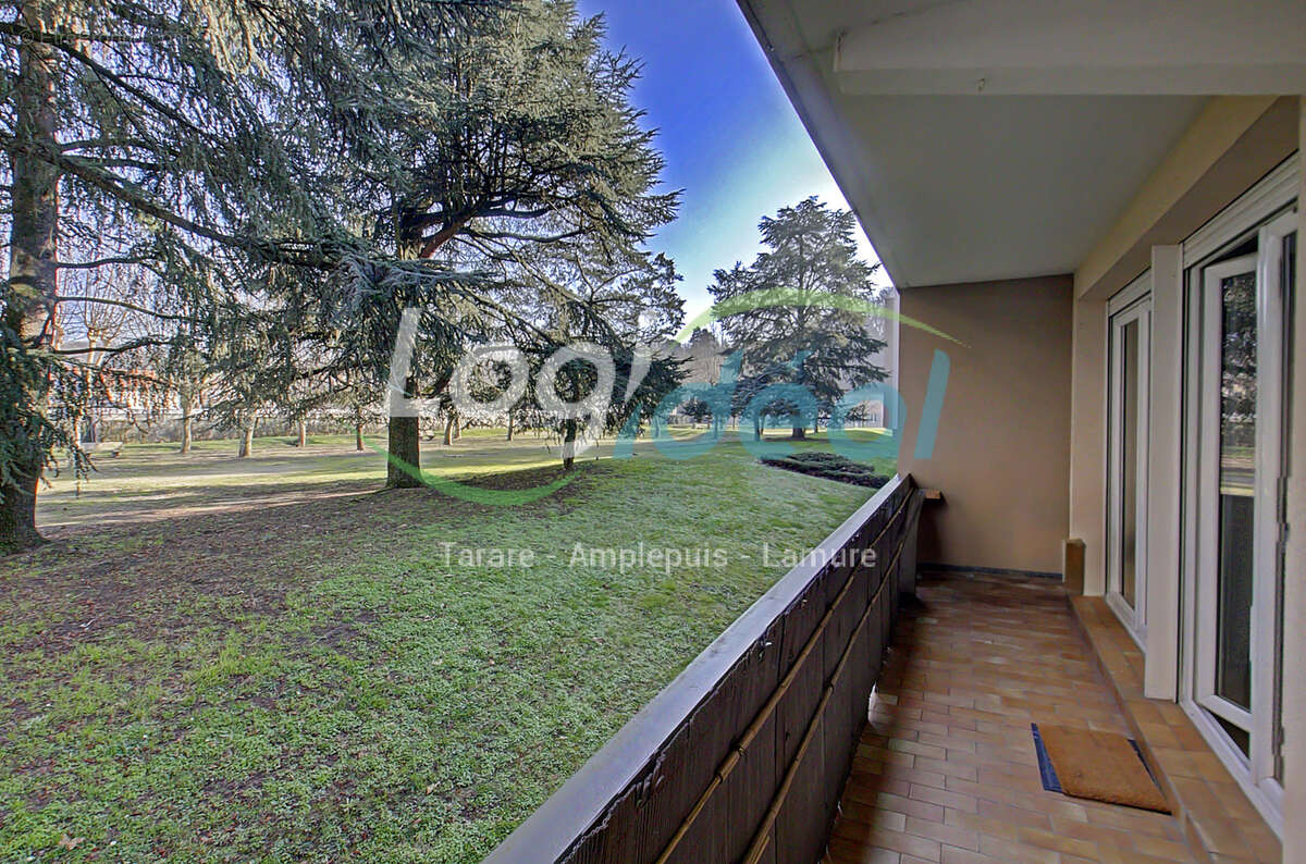 Appartement à MEYZIEU