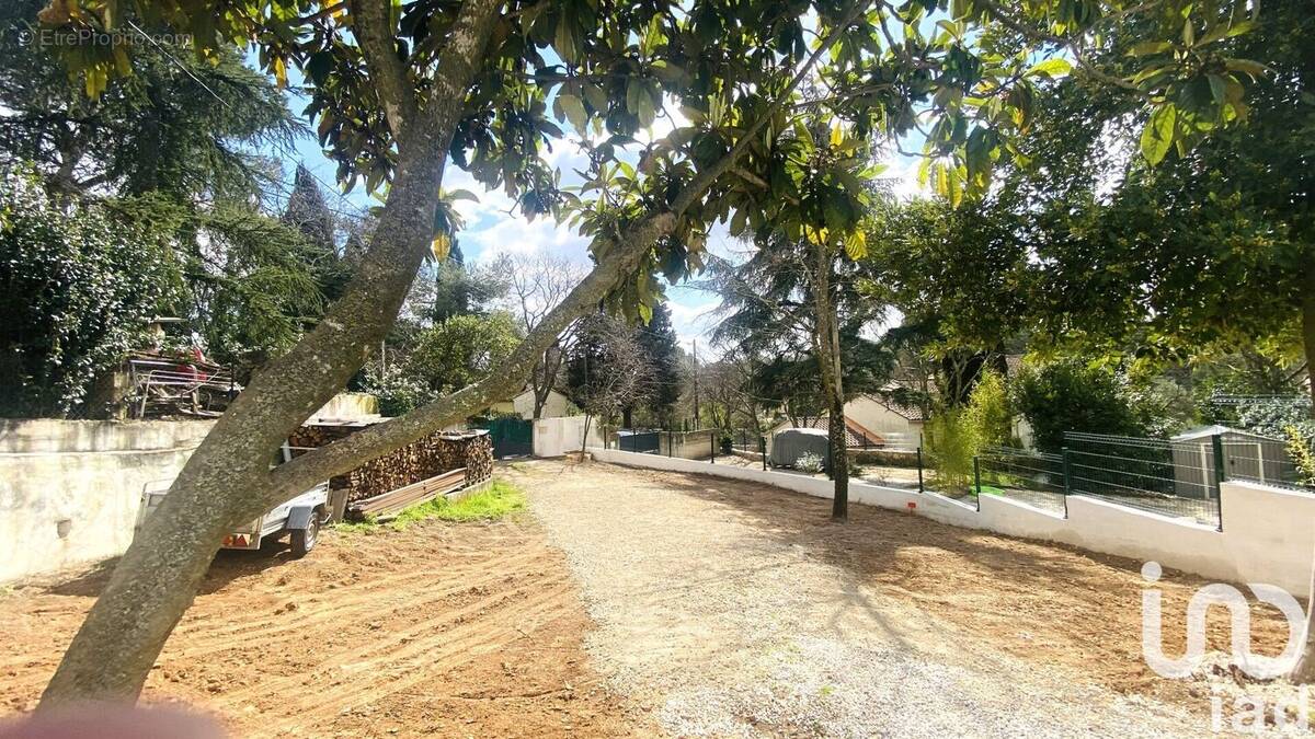 Photo 1 - Terrain à NIMES