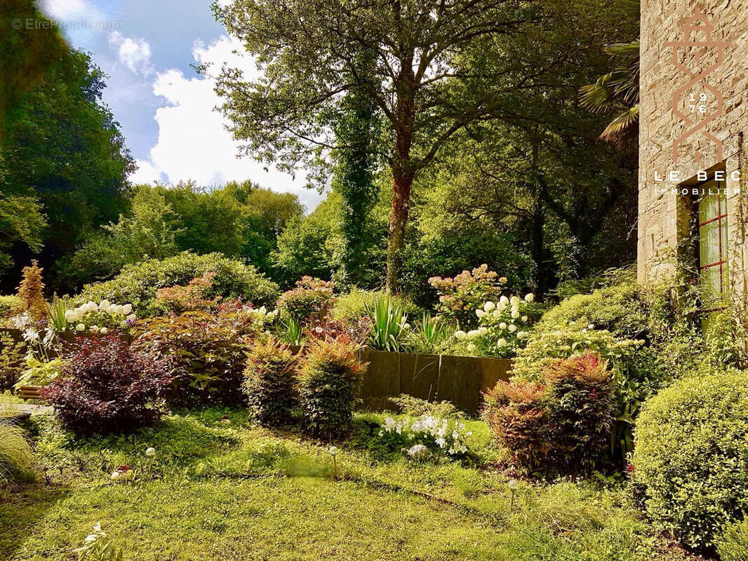 Maison à LOCOAL-MENDON