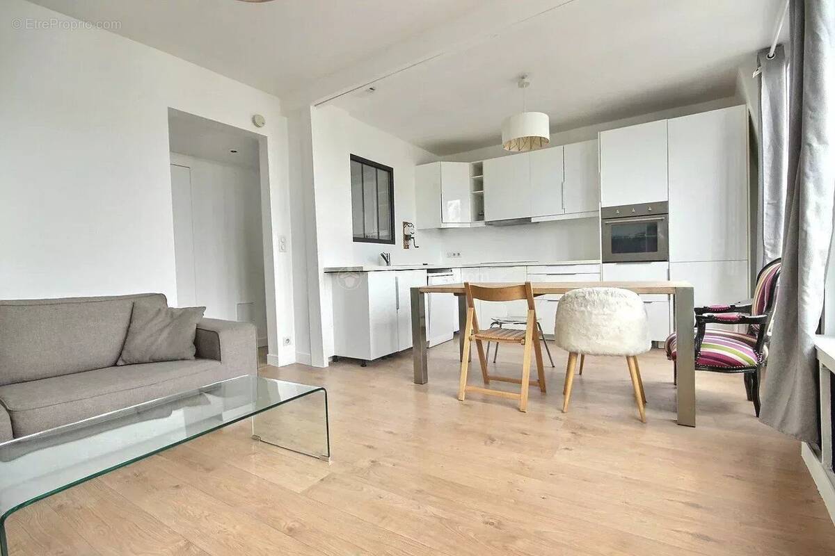 Appartement à ASNIERES-SUR-SEINE