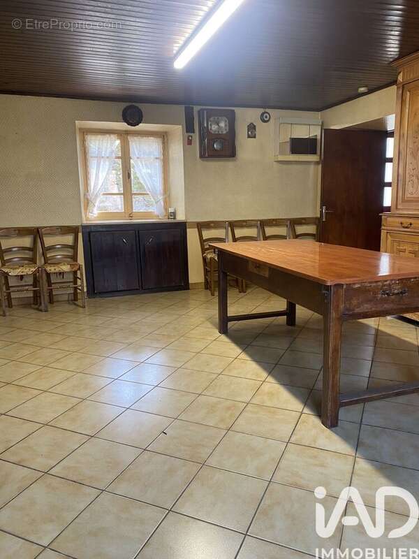 Maison 120 m² à Viane  - photo 4