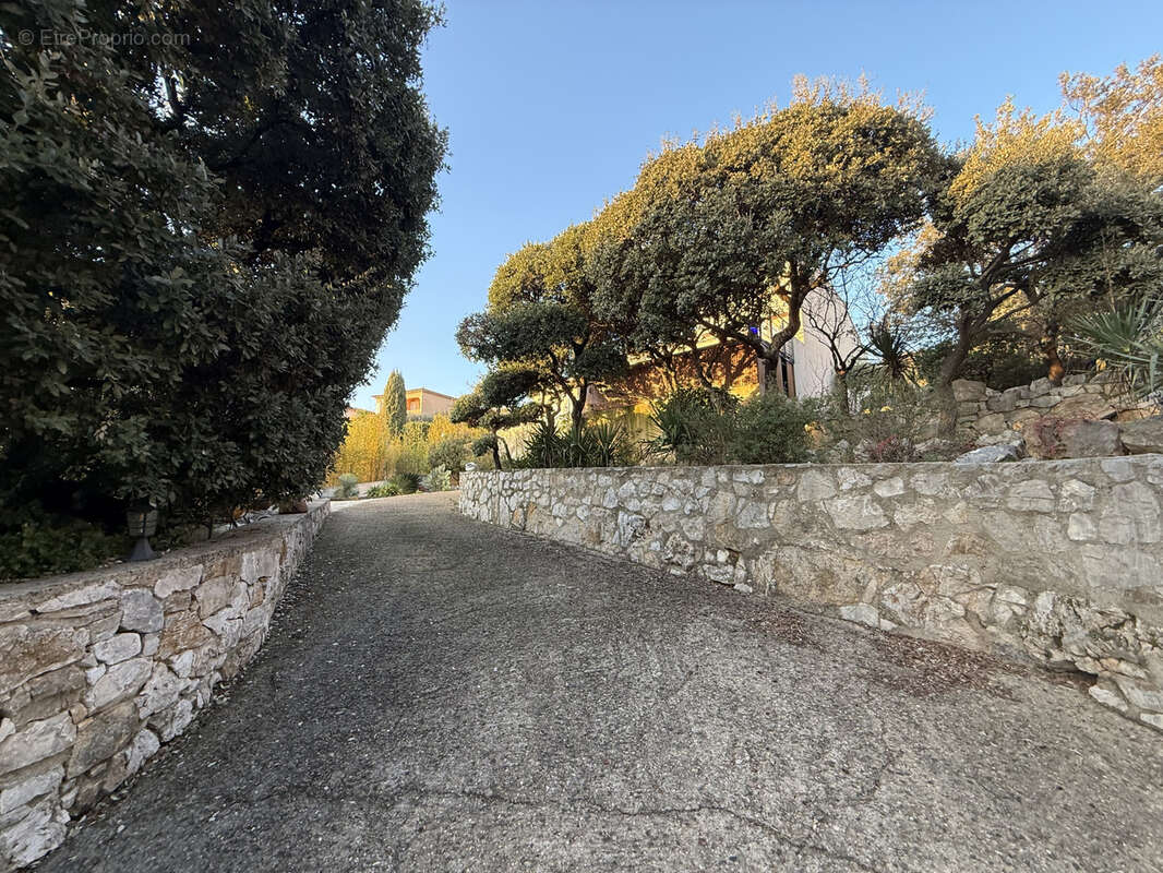 Maison à NIMES