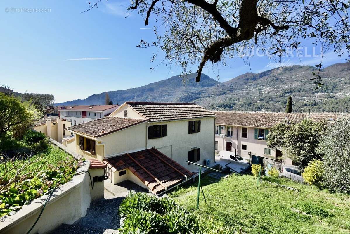 Maison à SAINT-MARTIN-DU-VAR