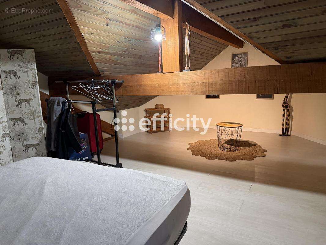 Maison à FROTEY-LES-LURE