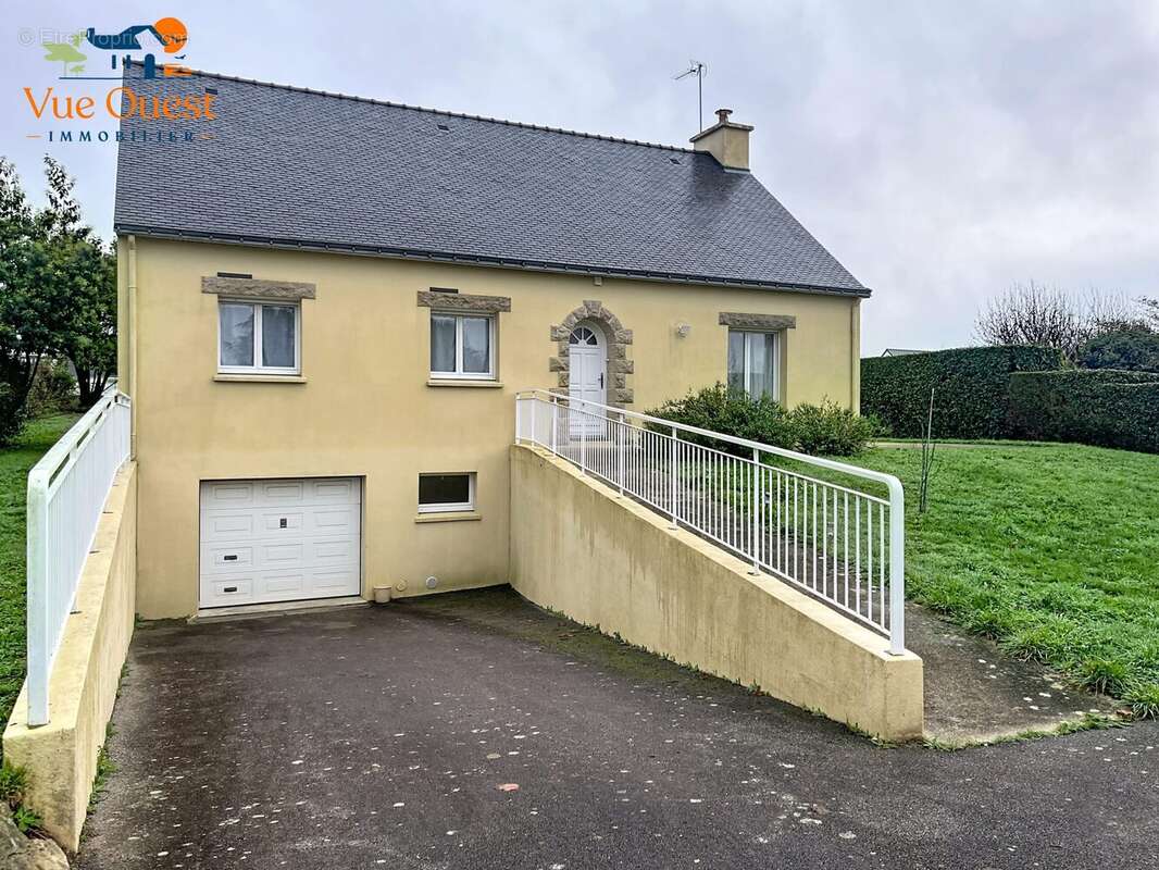 Maison à MERLEVENEZ