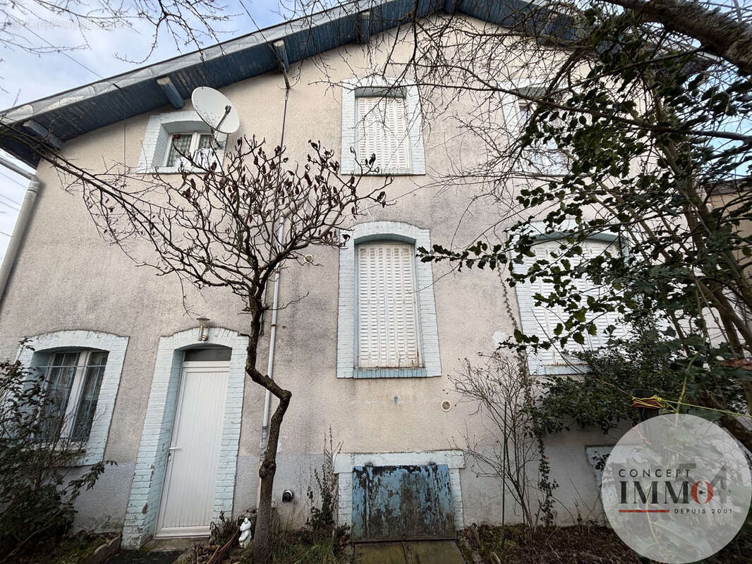 Maison à TOUL