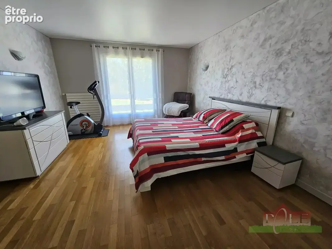 SAINT JUST CHALEYSSIN, Magnifique Villa T4 de 135 m² avec terrain de 1500 m². - photo 14