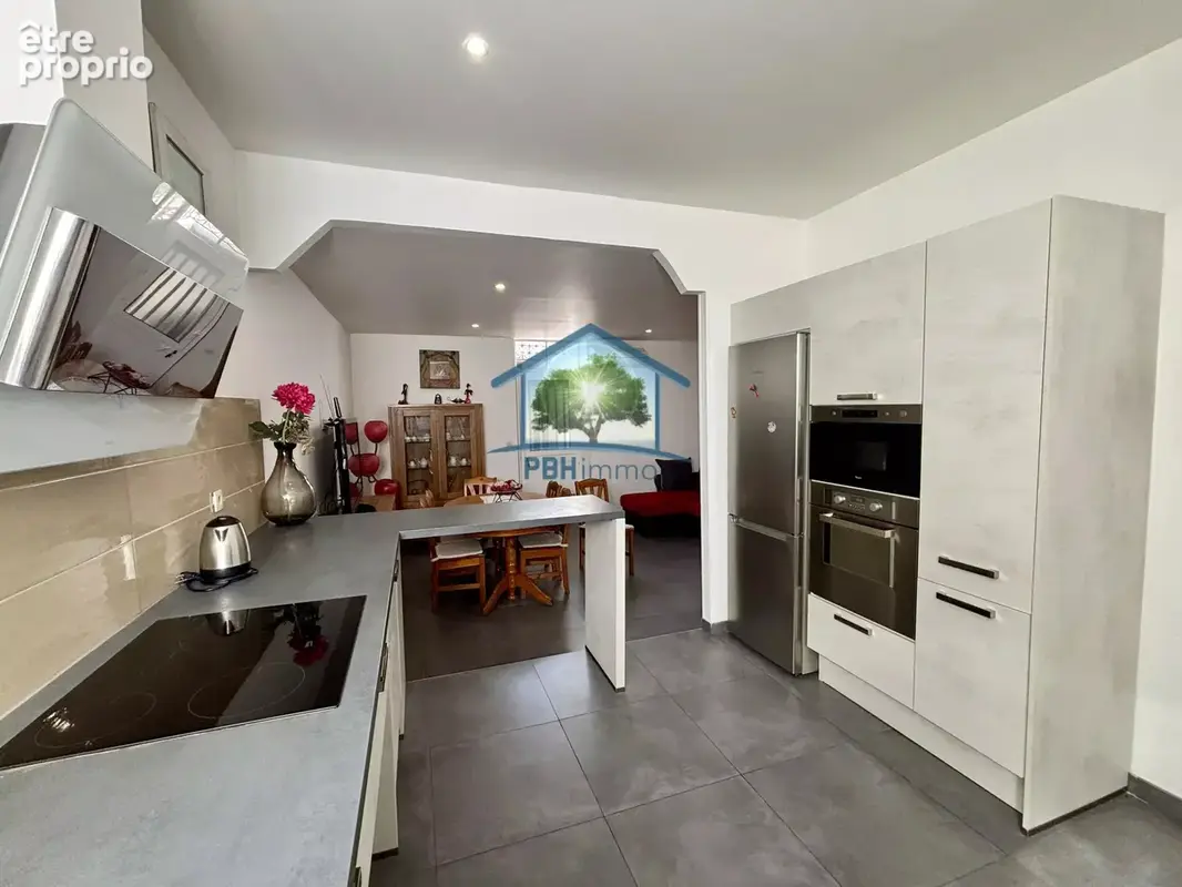 T2 55 m² avec terrasse et parking privatif - photo 8