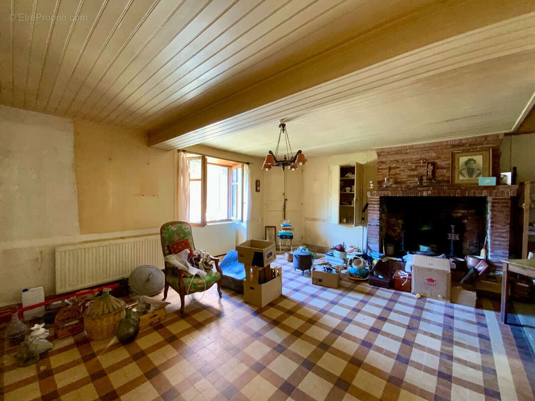 Maison à SAINT-CIERS-DU-TAILLON