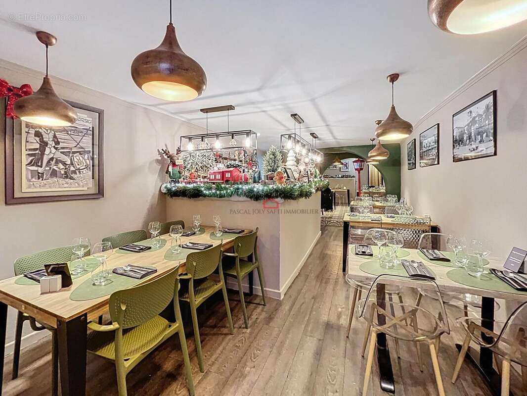 Photo 6 - Commerce à AJACCIO