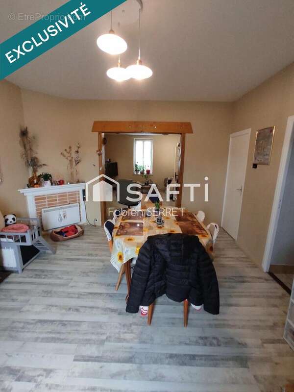 Maison 112 m² à Jurques  - photo 7