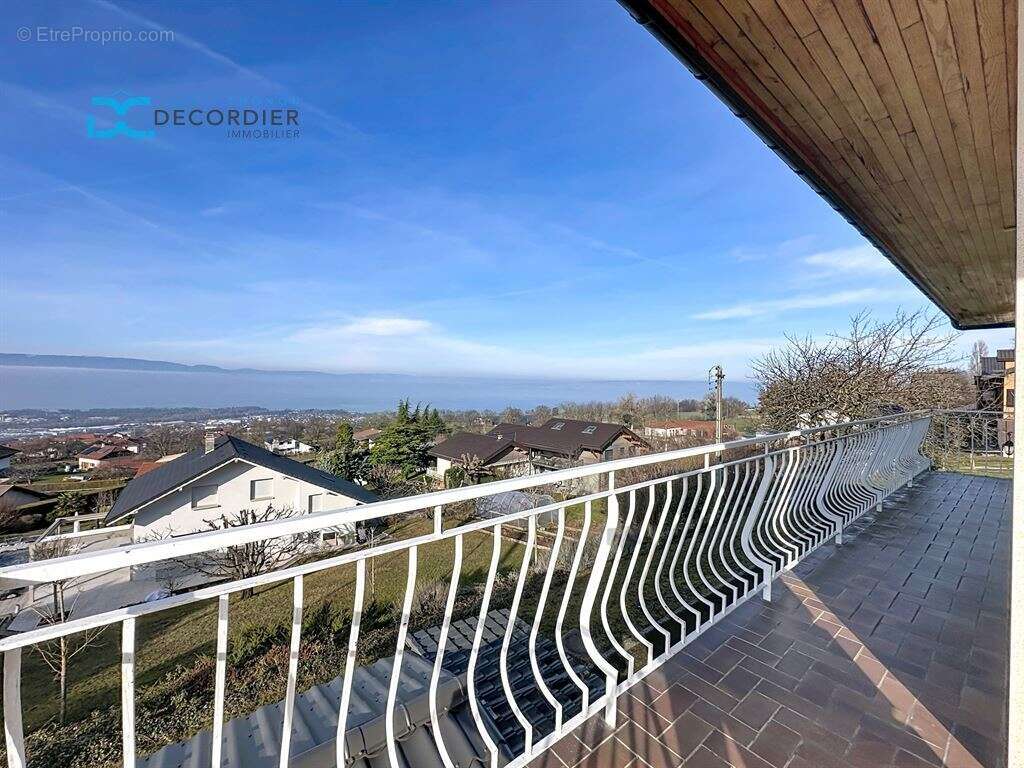 Maison à MARIN