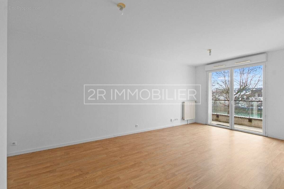 Appartement à POMPONNE