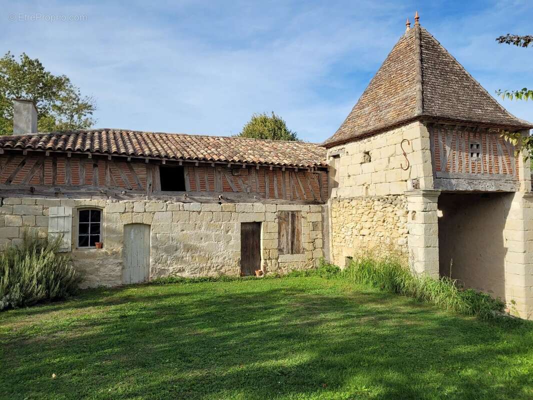 Maison à SAINT-BARTHELEMY-D&#039;AGENAIS