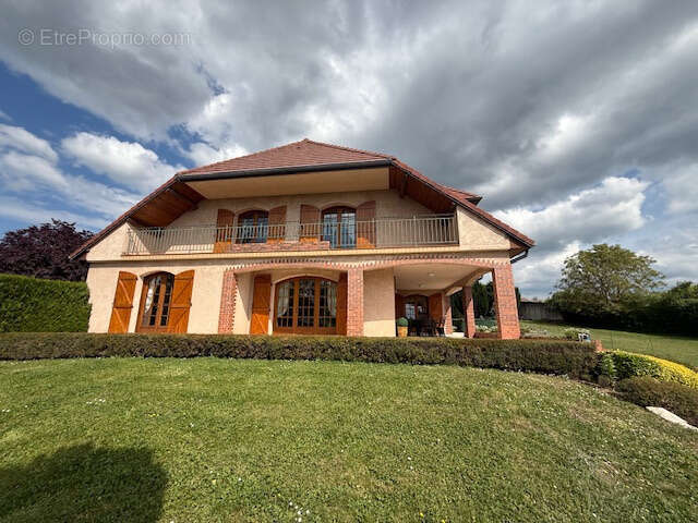 Maison à CUSSET