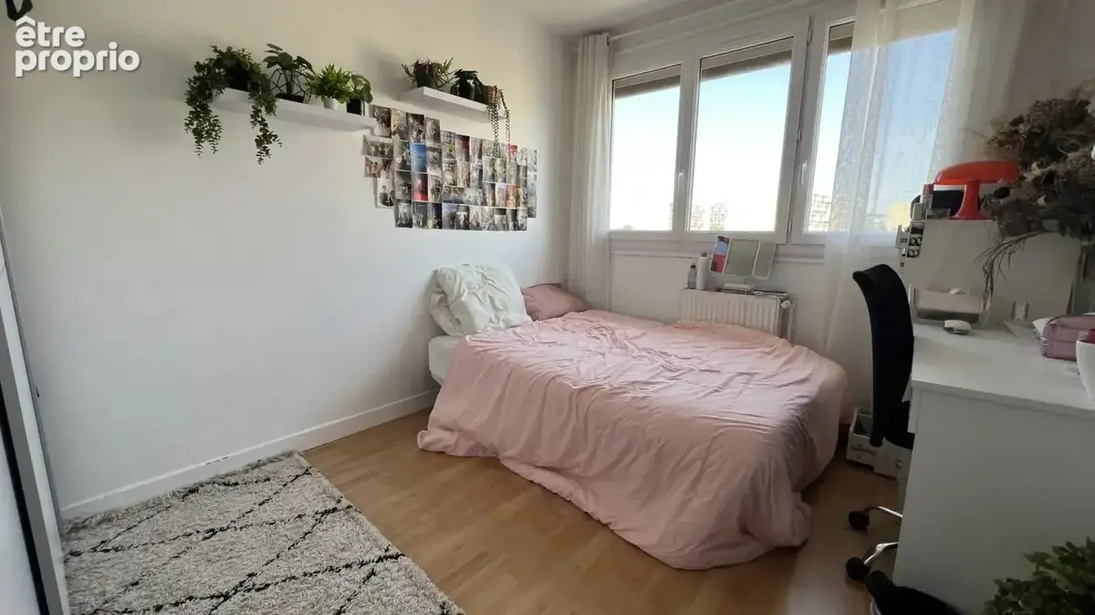 Sejour 30 m² balcon sud 3 chambres - photo 10