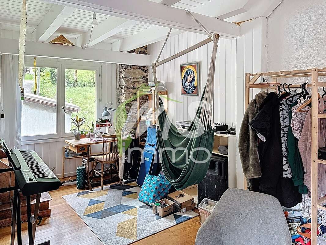 Maison à VILLAR-LOUBIERE