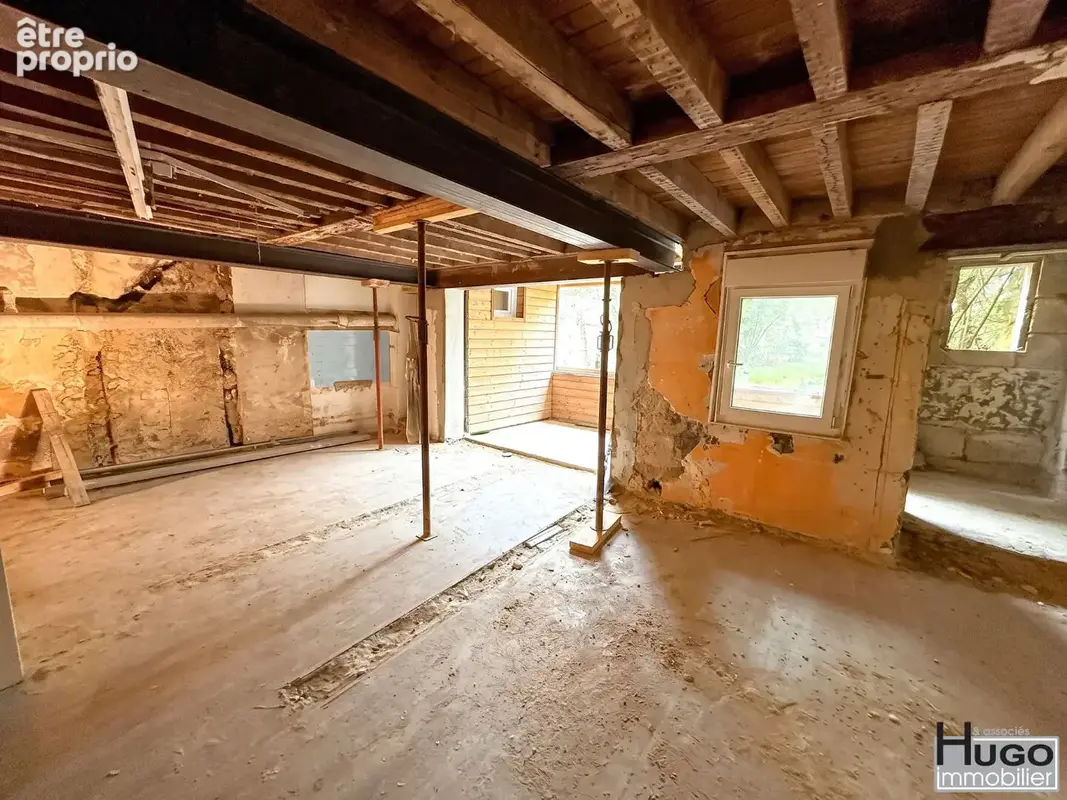 Bordeaux saint-seurin - appartement 3 pieces a renover + jardin de 152m² ! - photo 4