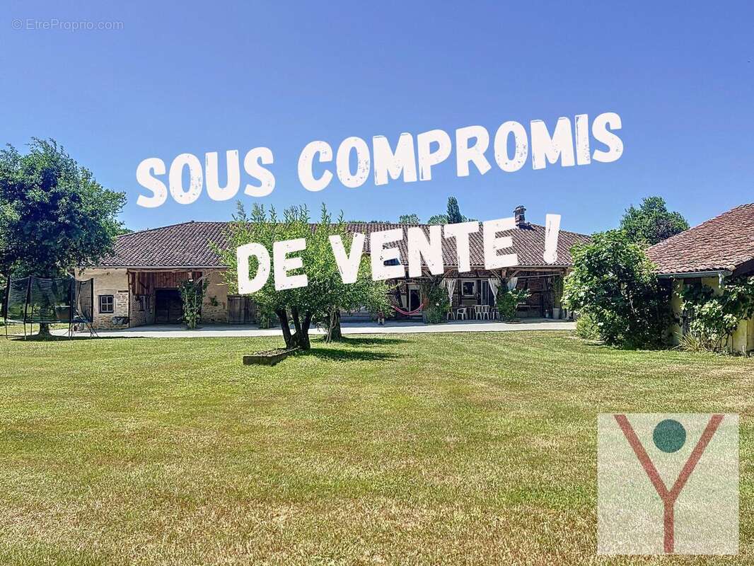 Maison à SAINT-ETIENNE-DU-BOIS