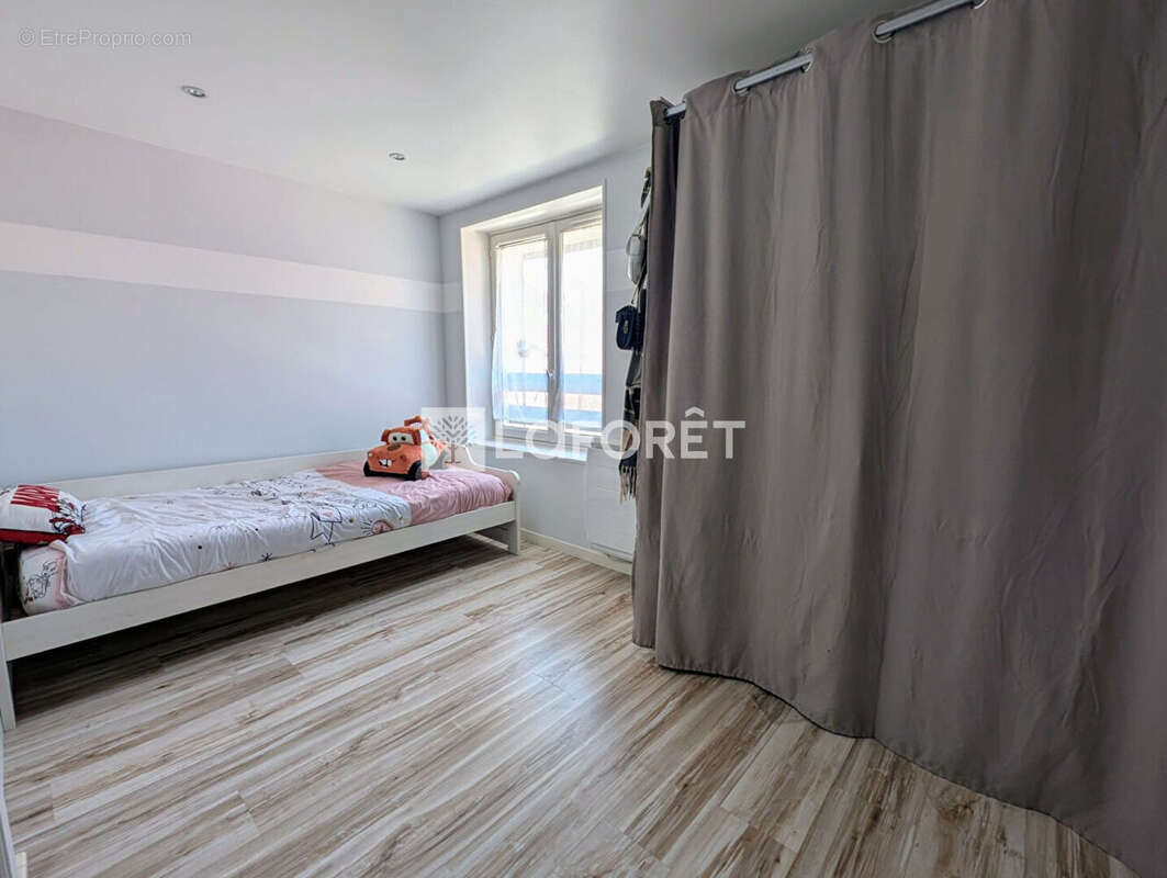 Maison à MALESHERBES