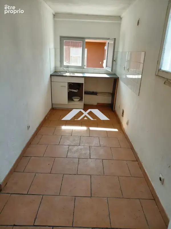 Appartement 3 pièces 55 m² à vendre à Istres (13800) - photo 3