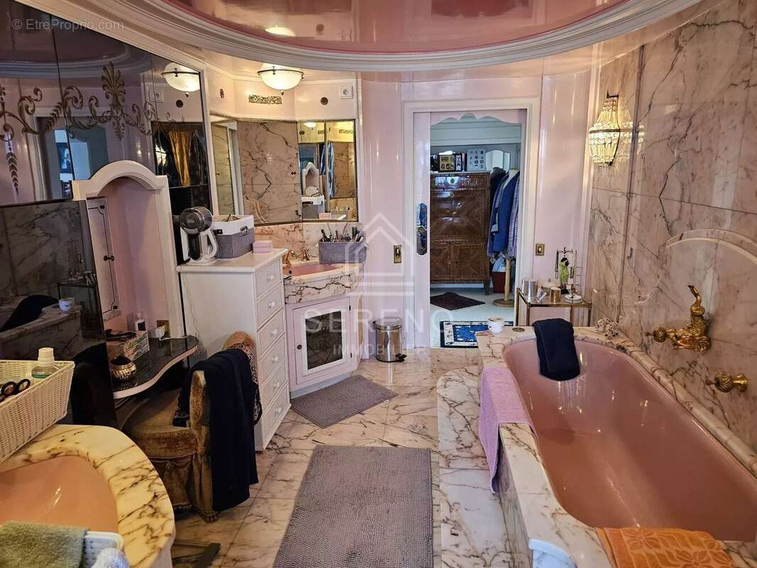 Maison à BRY-SUR-MARNE