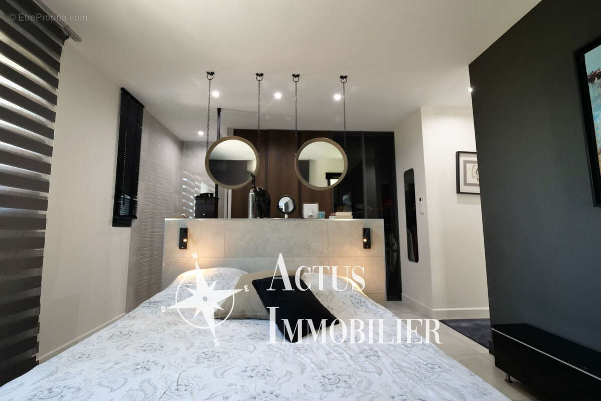 Maison à SALON-DE-PROVENCE