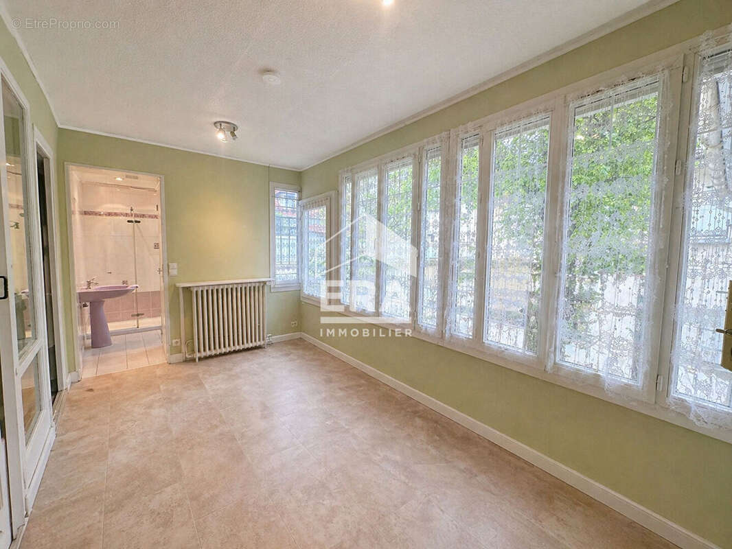 2 Maisons à vendre à Sartrouville - photo 3