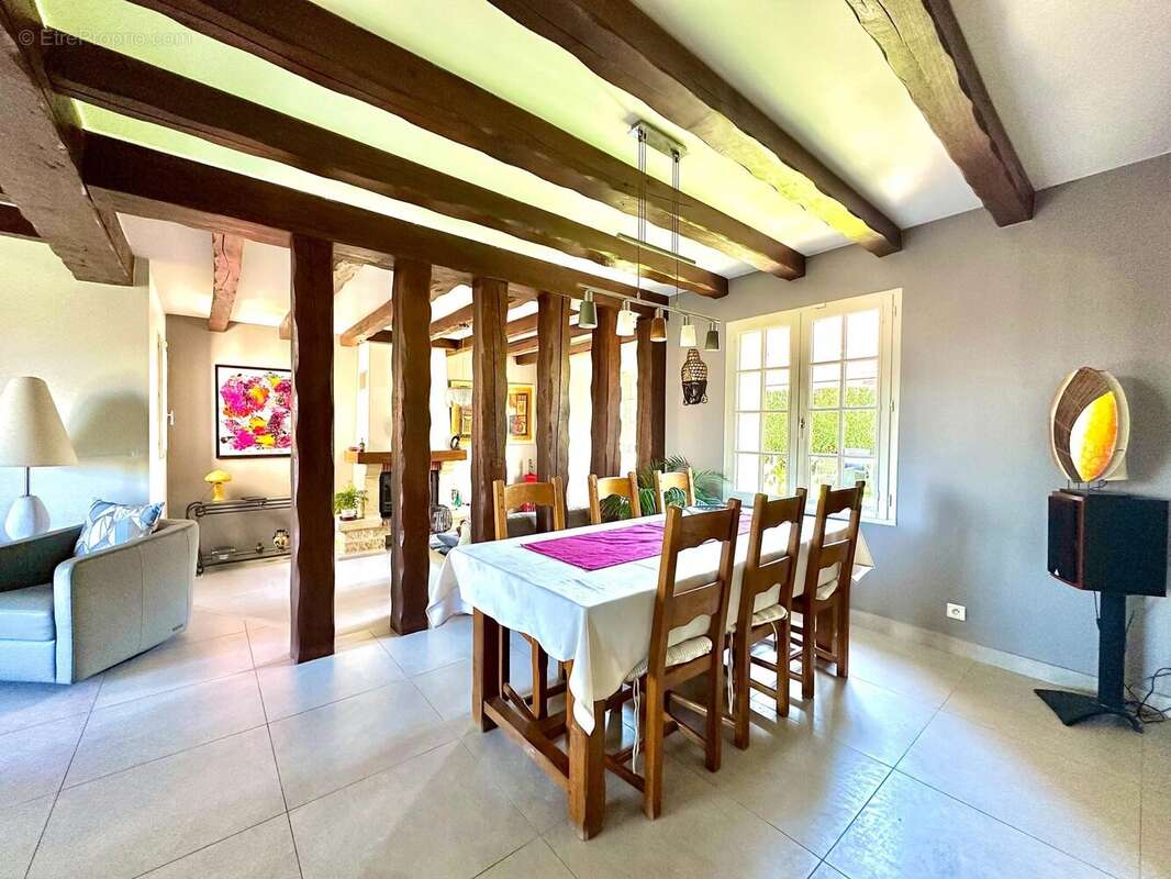 Maison à SAINT-GERMAIN-DE-LA-GRANGE