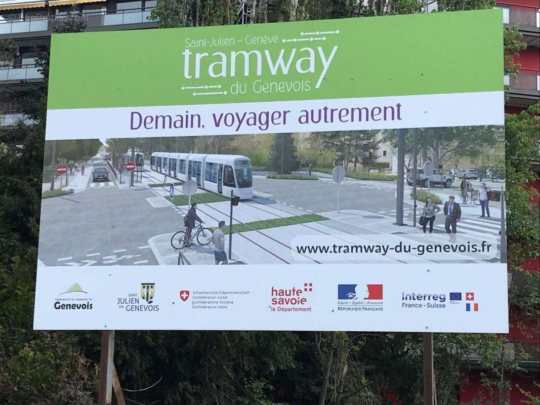 Appartement à NEYDENS