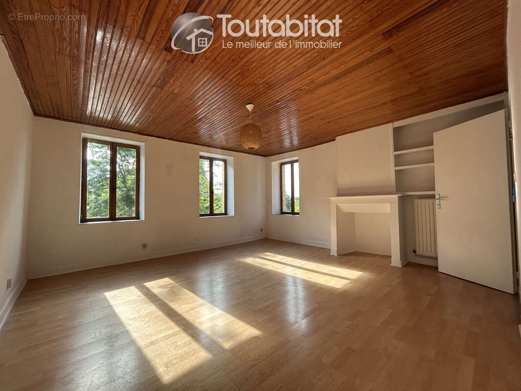 Maison 148 m² à Charleville-Mezieres  - photo 8