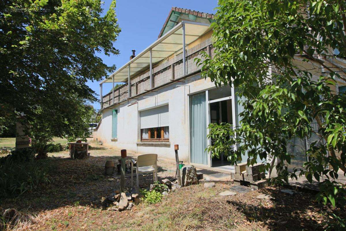 Maison à PUY-L'EVEQUE