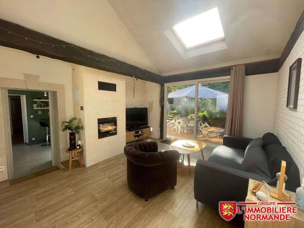 Maison à PACY-SUR-EURE