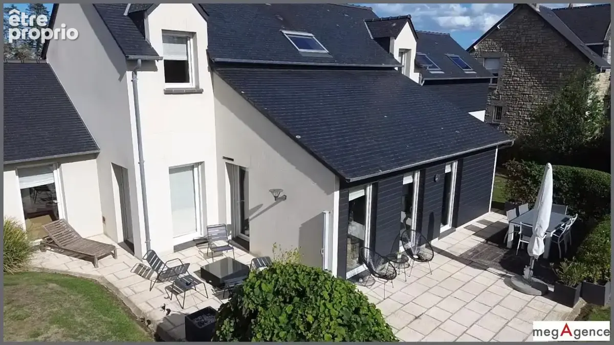Belle contemporaine de 191 m2 à Plouer sur rance -  22490 - photo 11