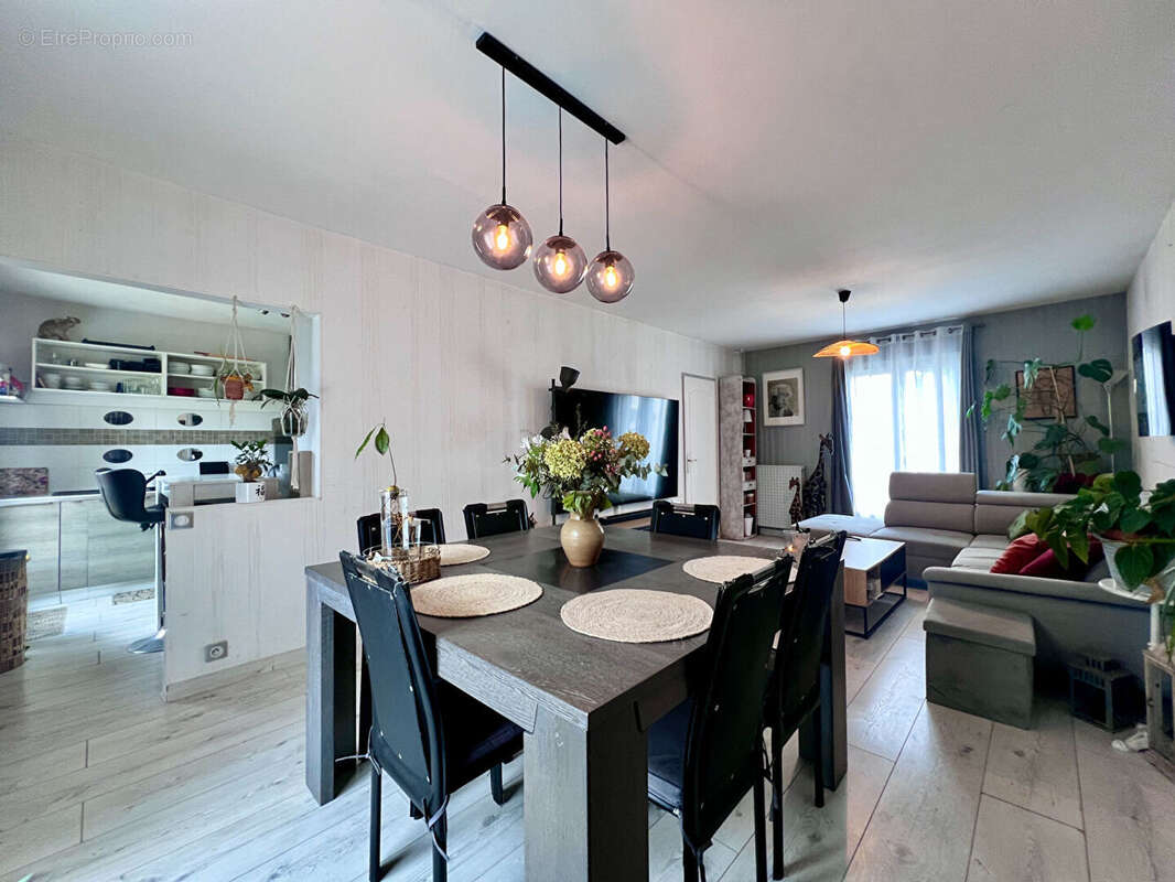 Charmante maison familiale de 101 m² à Saint-Ay - Secteur calme - photo 3