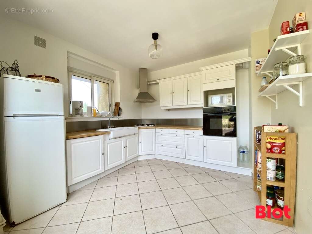 Maison 177 m² à Montauban-De-Bretagne  - photo 6