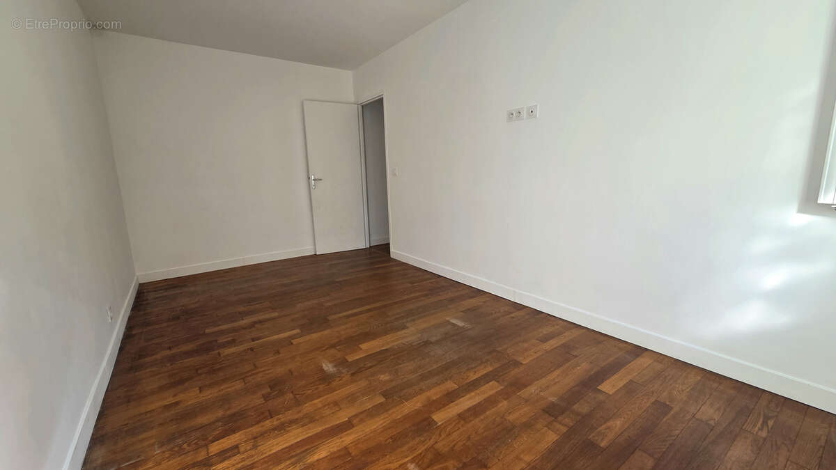 Appartement à RUEIL-MALMAISON